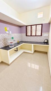 Royal Paradise Inn - 6