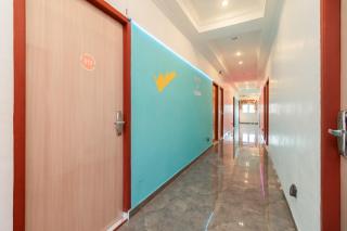 Sans Hotel Beauty Palembang - 8