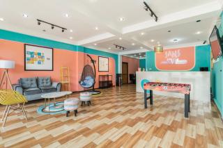 Sans Hotel Beauty Palembang - 1
