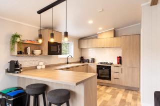 Modern Lodge nr Ilfracombe & Beaches - 9