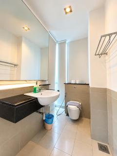 Swiss Garden Residences by Roomy - 3