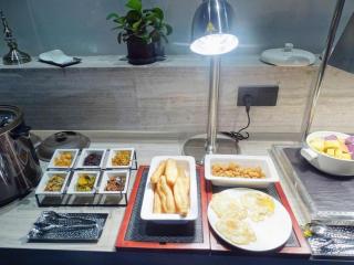 Fairyland Hotel Kunming Tuodong Branch - 2