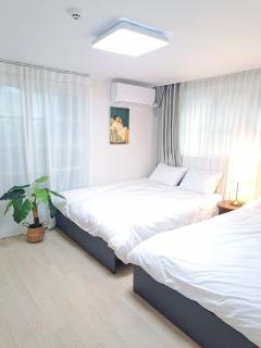 지하철 선정릉역 5분, 편의점 1분, 성수 20분, 롯데타워, COEX, 선능역, 3Room 5Bed, 무료주차 - 5