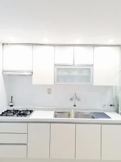 지하철 선정릉역 5분, 편의점 1분, 성수 20분, 롯데타워, COEX, 선능역, 3Room 5Bed, 무료주차 - 3