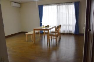 A house for one group only, maximum 8 people, free parking, recommended as a base for sightseeing - 5