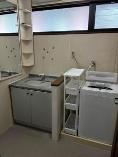 A house for one group only, maximum 8 people, free parking, recommended as a base for sightseeing - 2