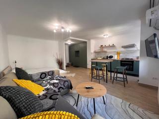 Yellow Nest Studio - 7