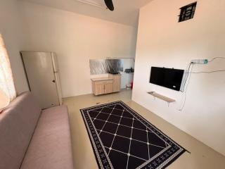 Rumah Teduh Tiny House - 0