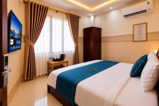 Gia Phú Hotel - 0