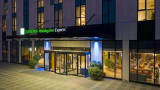 Holiday Inn Express Shanghai Gongkang by IHG - 9