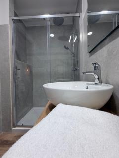 Aria Living Collection B&B - 3