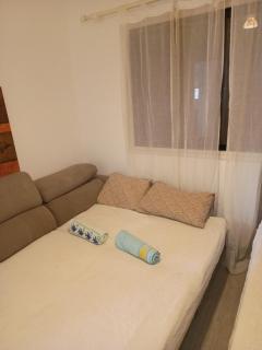 Makenzi beach, airport, close to center Larnaca apartment - 1