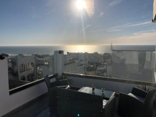 VUE MER PANORAMIQUE & JACCUZZi - 0