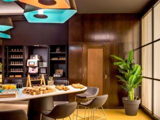 Novotel Barcelona Cornellà - 7