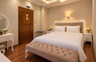 T h e V o i d Hotel - Just Steps From Osmanbey Metro Station - 1