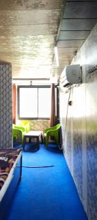 Sneha homestay monkey view cafe - 1