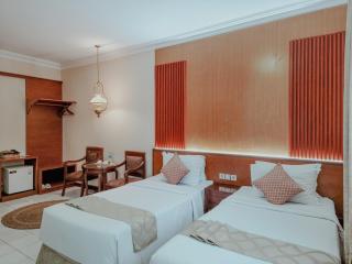 Royal Brongto Hotel - 1