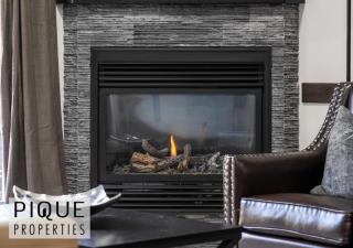 Luxury Rockies Escape - Pool&HotTub - King Bed - AC! - 1