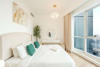 Luxury High Floor 2BR , Marina Views , JBR - 8