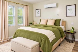 Exclusive Queen Suite - Louisville City Escape - 8