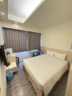 M Hotel - 5