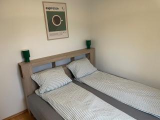 HB HolidayHomes - The Cozy Place - 6