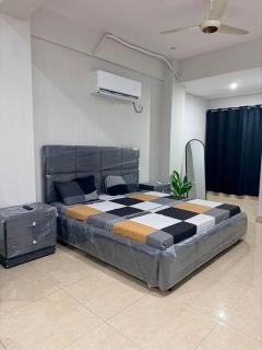 Skyline Airport Apartments Islamabad - 0