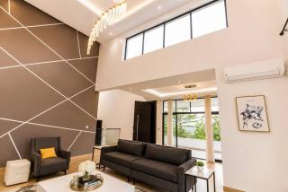 Luxury Villa in Kigali near Convention Centre with Infinity Pool - 3