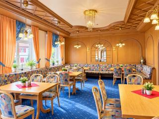 Hotel Maselheimer Hof - 8