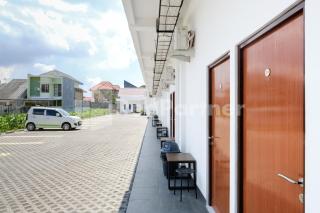 Tentram Guesthouse near Amikom Mitra RedDoorz - 3