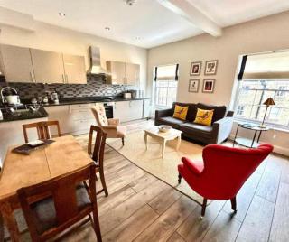 Old Beams - Central Bakewell Stylish Duplex for 5 - Bakewell - 2