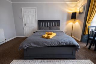 Studio Flat in Central Darlington, Free Parking - 1