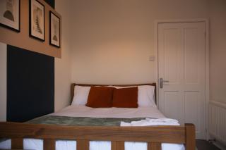 Spacious 3BR Home in Darlington - 2