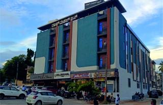 Rajmahal Inn - 0