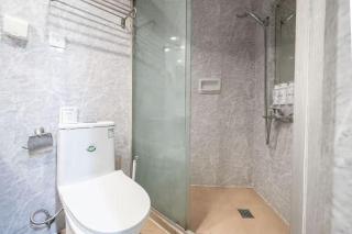 Book and Bed-Shanghai People's Square Zhongfu Building Branch - 8