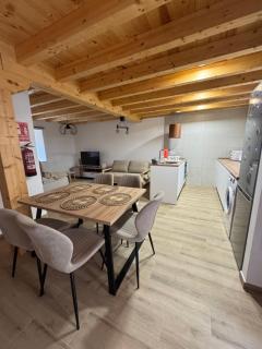 Apartamentos Cillaperlata - 0