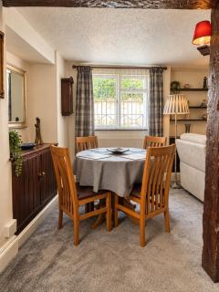 Charming Thatched Cottage, Dog Friendly - Sleeps 4 - 3