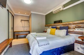 Footprints Lodge Kempton Park - 0