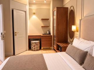 Walton Hotels Galata - 4