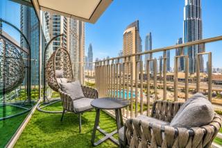 High Rise Haven I Burj and Fountain View I Vast Outdoor - 9