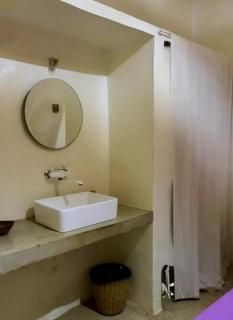Suba Maison with rooms, pool and green garden - 2