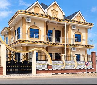 Golden Glow Hotel - 0