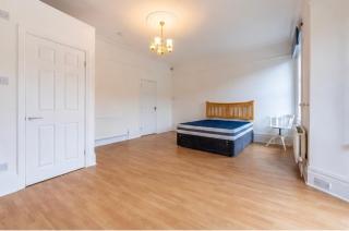 Spacious Ensuite Room in Newcastle - 0
