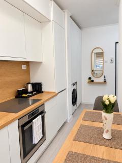 Mid Green Studio, Self check-in, Free Parking - 1