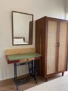 Retro Ambiance and Calmness in Style - 8