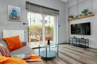 Chmielna Stylish Apartment with Garden and Parking in the center of Gdańsk by Noclegi Renters - 7