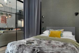 Chmielna Stylish Apartment with Garden and Parking in the center of Gdańsk by Noclegi Renters - 4