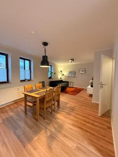 Cozy 2-room Apartment In Weimar - 2