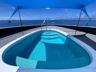 RITRELLA FLOATING HOTEL&YACHT - FREE beach access daily - Full board meal plan - 6