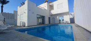 Villa 4 chambres avec piscine à Djerba tezdaine - 8